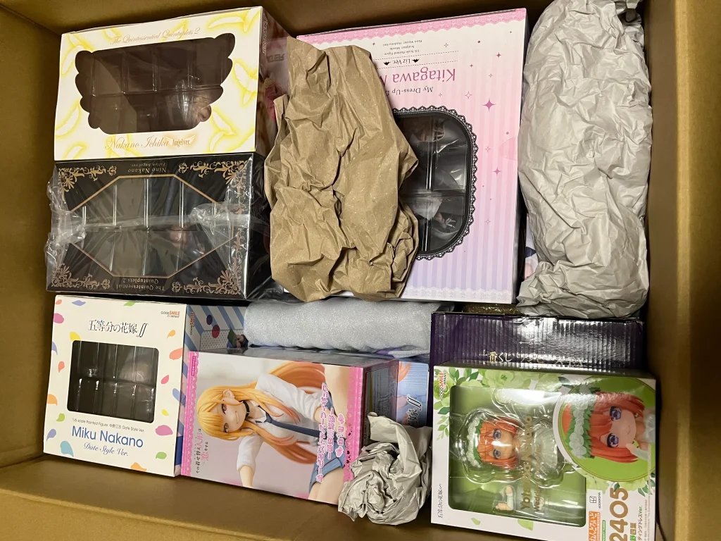 トイズキングから返送物された箱の中身