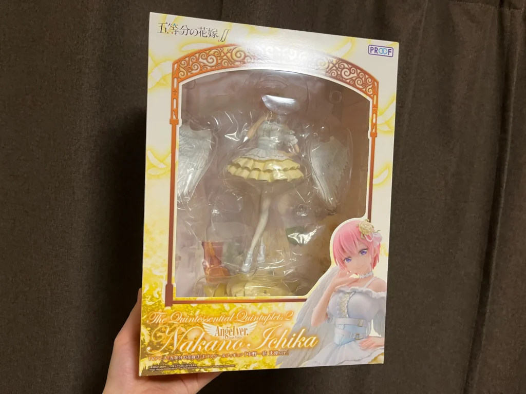 中野一花フィギュア外箱の全面