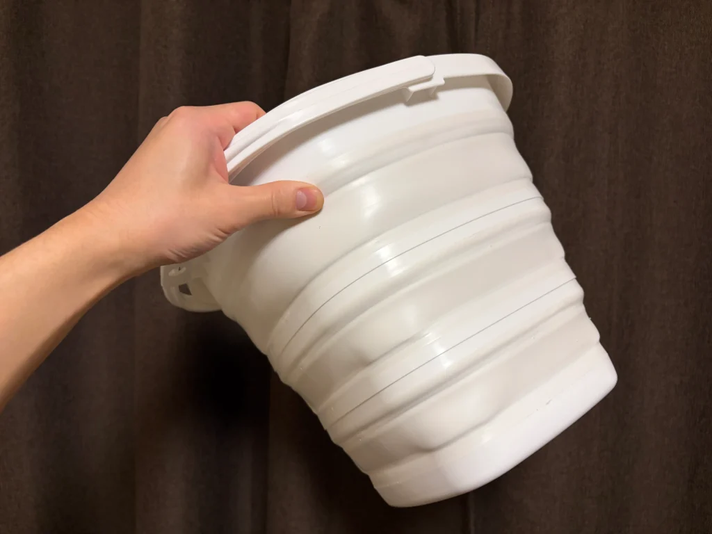 水洗いで使うバケツ